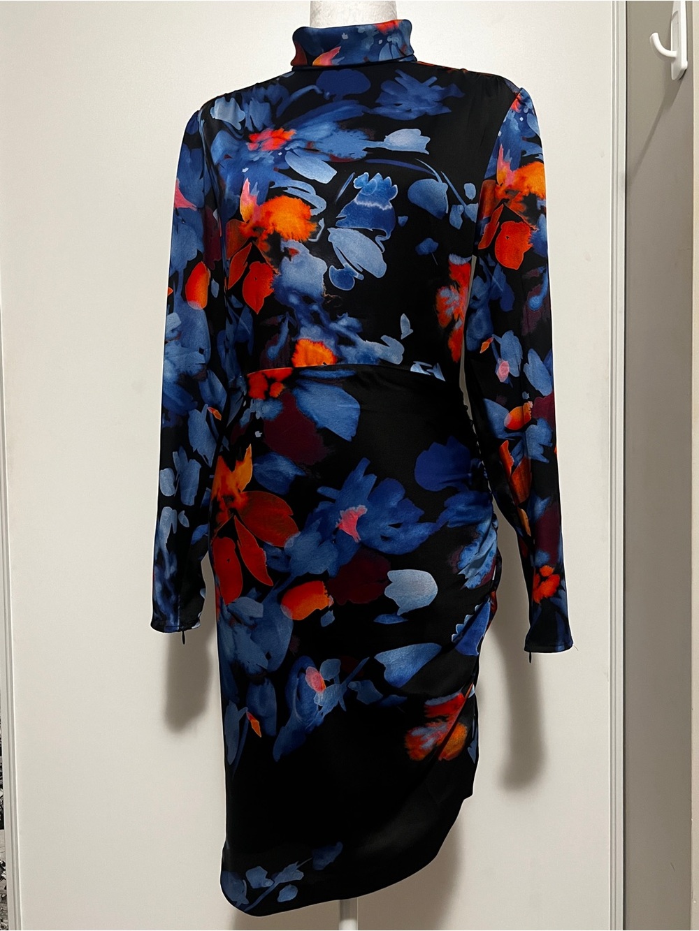 Guess Marciano Floral Ruched Long Sleeve Pencil Dress Size 6